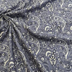 V15/AA - Lavender blue floral paisley Viscose