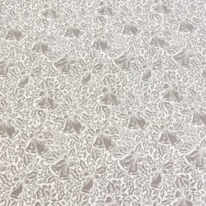 Chr14/EE - Berry and Pine - Snow Bells