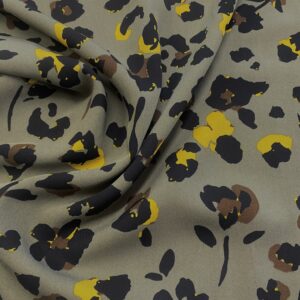 V18/EE  -  Leopard Khaki Viscose Twill