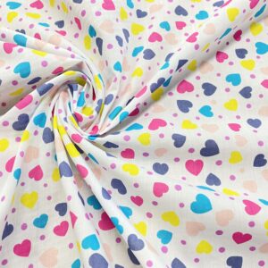 PC03/FF  - Hearts White Polycotton