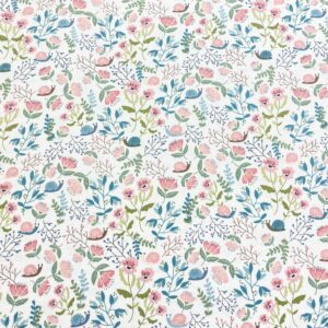 Ani34/FF - Le Petit Escargot - Hiding Out White